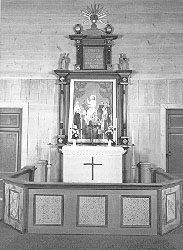 Altaret i Bingsjö kyrka.